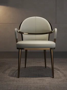 איטלקי אור יוקרה האוכל כיסא מודרני ופשוט 2023 חדשים רך תיק נוח יחיד הכיסא