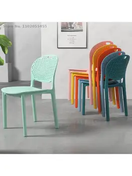 האוכל כיסא מודרני מינימליסטי משק הבית צואה בחזרה בכיסא קרן הכיסא מסחרי מעובה פלסטיק איפור השולחן במשרד מושב