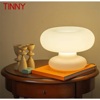 מתכתי עכשווי מנורת שולחן יצירתי LED לבנה פטריות שולחן אור דקורטיבי לבית סלון חדר שינה