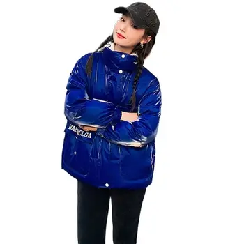 2023 אופנה מבריק החורף קצר נשים מעיל כותנה מרופד מעיל עם ברדס המעיל תלמידת בית ספר לעבות מעיל רופף מכתב פרווה