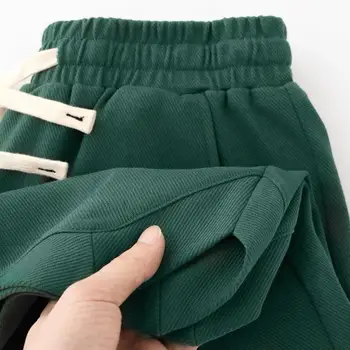 ירוק כהה אריג מזדמנים מכנסיים קצרים בקיץ גברים נשים גודל גדול חופשי יומי רטרו חמש נקודות ספורט כושר מכנסיים זכר בגדים