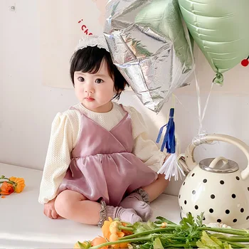 2023 אביב סתיו קוריאנית היילוד בנות רומפר כותנה שרוול ארוך Patckwork בנות תינוק אוברול מזויף שני חלקים בנות תינוק תלבושת